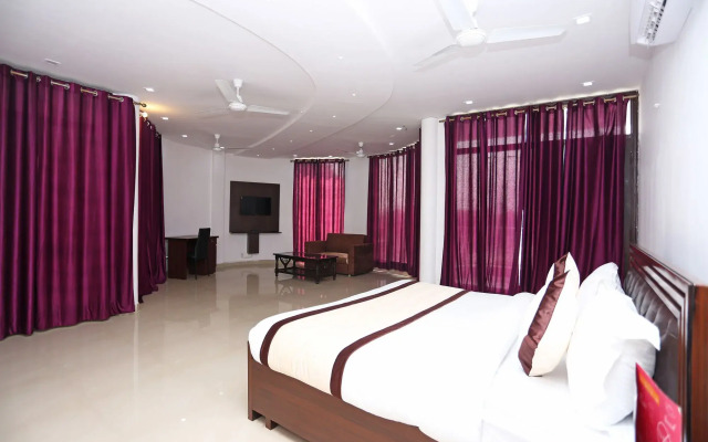 Raj Inn By OYO Rooms