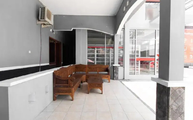 Puri Janti Guest House by RedDoorz