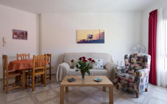 Apartamentos Castillo Mar