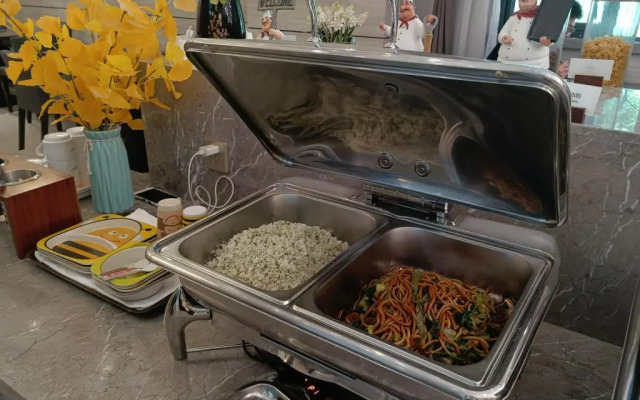 Home Inn Plus Suzhou Wujiang Fenhu Luxin Avenue