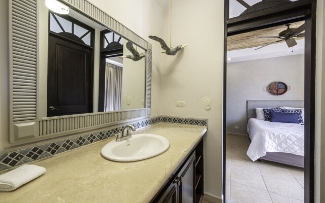 Captivating 3br/2.5ba Unit is Just Perfect