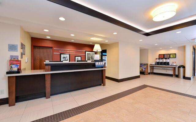 Hampton Inn & Suites Fort Belvoir Alexandria South