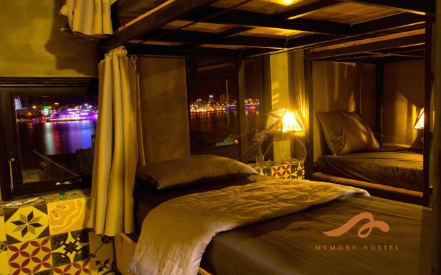 Memory Hostel
