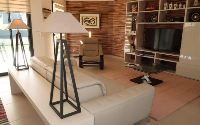 Holiday Home Ty Pleine - GUL101