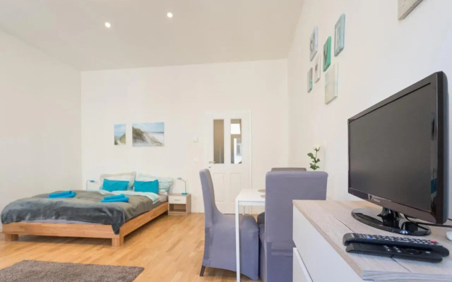 Lovely Studio Apartment Volkertmarkt