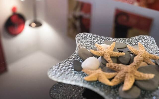 Holi-Rent Evangelista