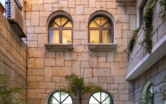 Sleeps 9 Outdoor Space Pingpong Table in Villa