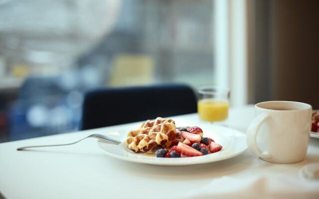 Holiday Inn Long Island City - LaGuardia West