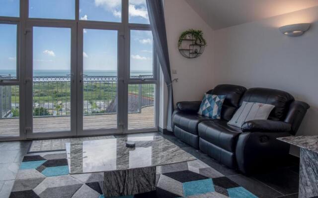 Nautilus - 2 Bedroom Apartment - Pendine