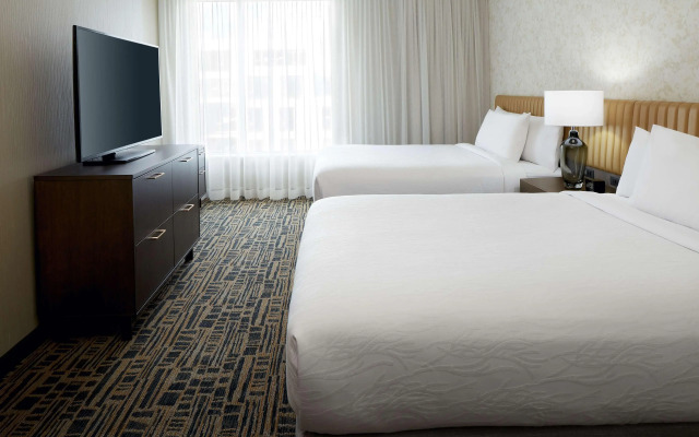 Homewood Suites by Hilton Montreal Midtown, Quebec, Canada