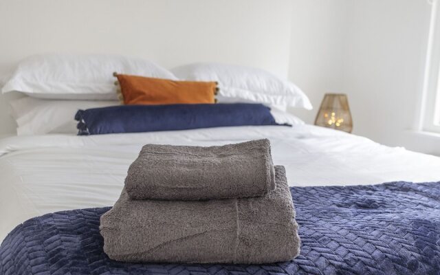 City Gate Garden Lodge