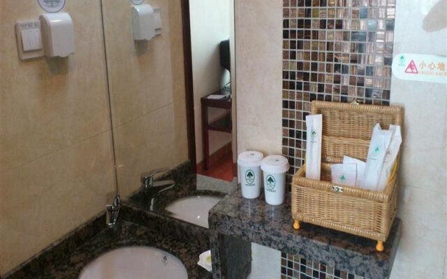GreenTree Inn Shanghai Jiading Huancheng Road Express