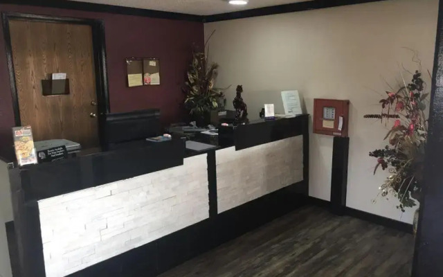 Super 9 Motel