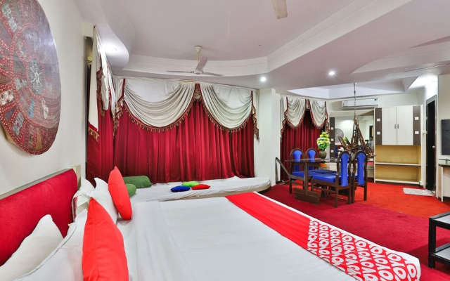 Hotel Gokul