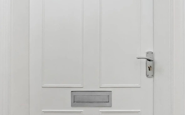 Ultra Modern, West End Village, Refurbished 1 bed