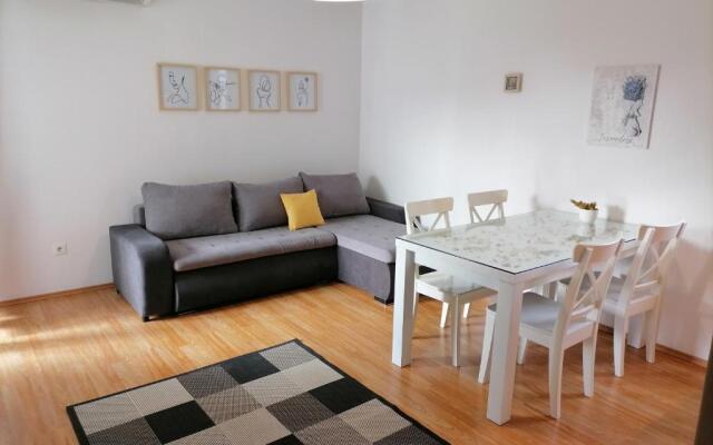 Apartments Dora Bibinje, 30 m from the sea