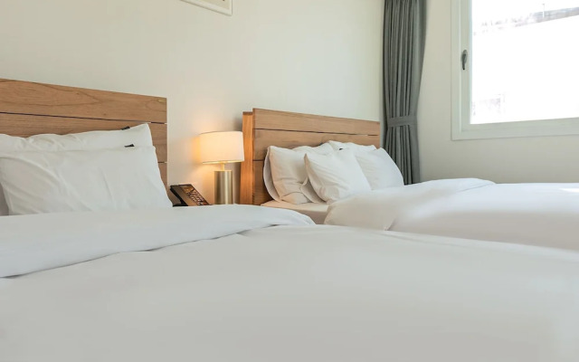 Sun Beach Hotel