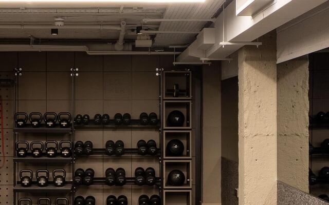 Locke At Broken Wharf