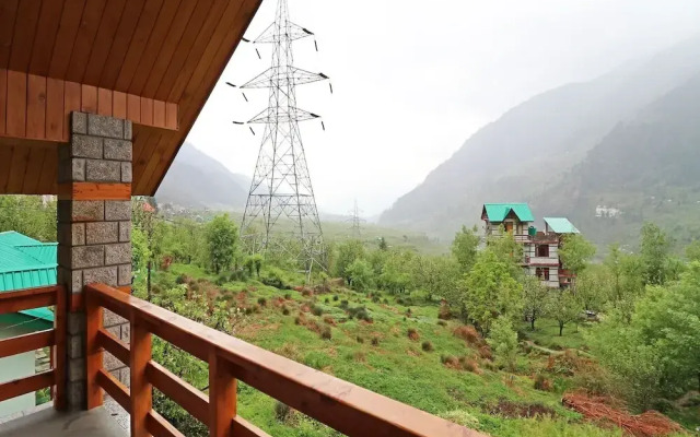 OYO 13875 Home Luxury 3BHK Hill View