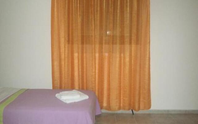 Daniela Apartments