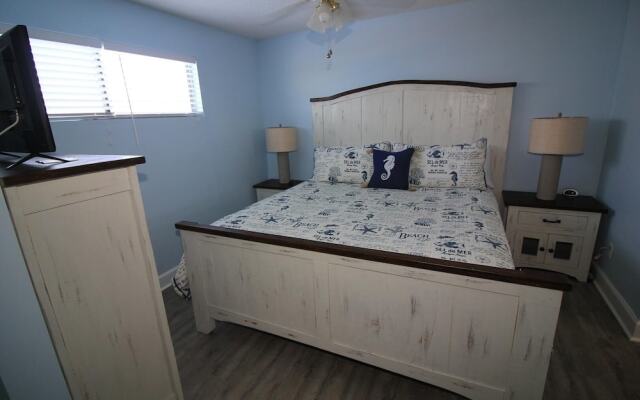 Sugar Beach 372 by RedAwning