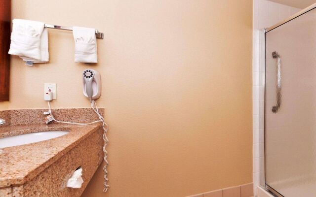 Spark by Hilton Fountain Hills Scottsdale