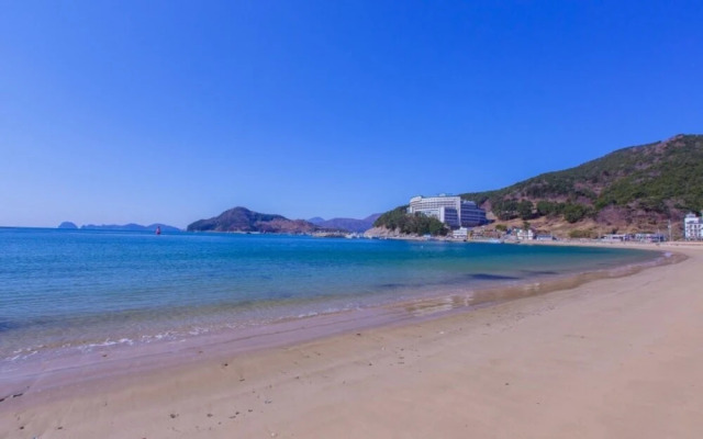 Geoje Sea Next 79 Pension