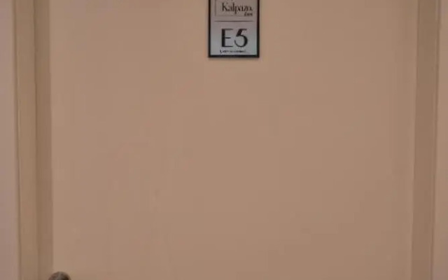Kalpazo Inn Tirana