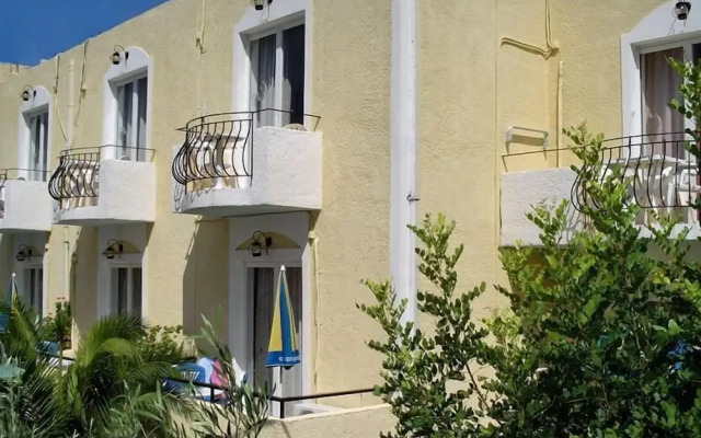 Senia Studios