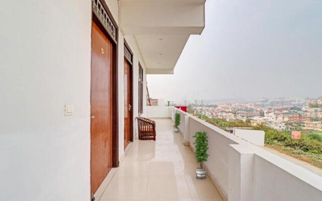 Collection O 70326 Hotel Premnagar Heights