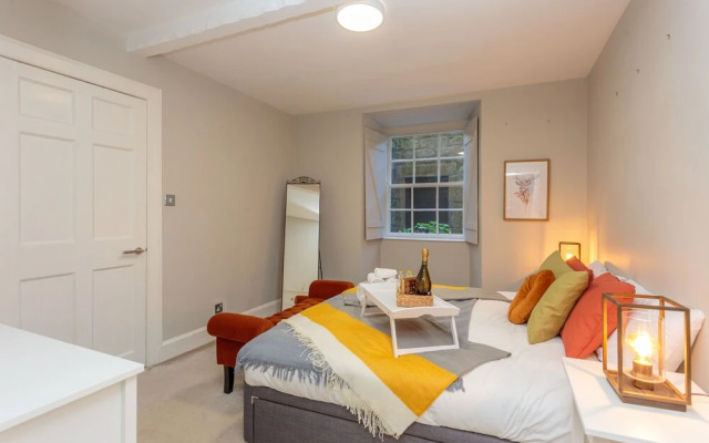 Beautiful Hideout in Center of Edinburgh - Business - Holidays