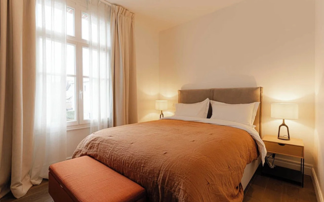 Spacious House - AC- 5br-12p- Deauville