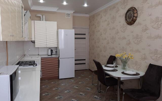 Я к Вам на улице Крылова 15 корпус 3