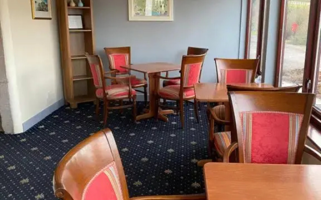 West Loch Hotel