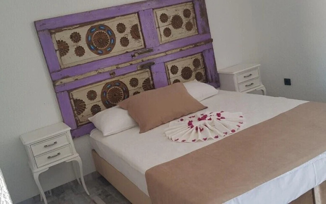 Mausolos Beach Hotel