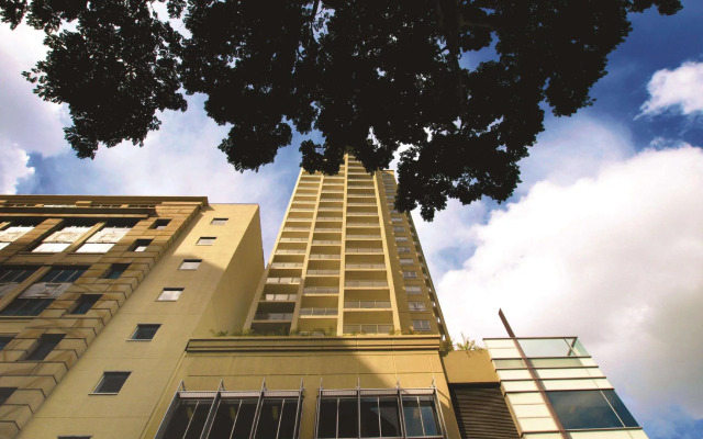 Oaks Brisbane Lexicon Suites
