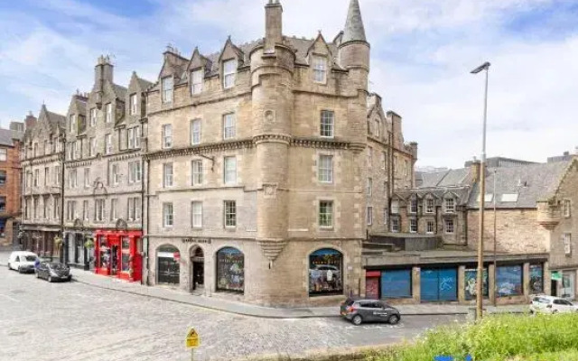 The heart of Central Old Town with Castle Views