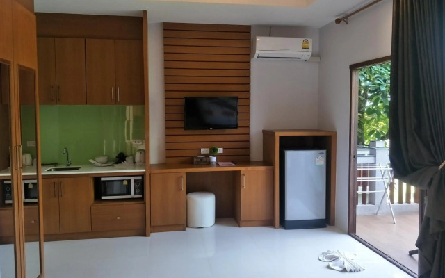 Lanta Intanin Resort
