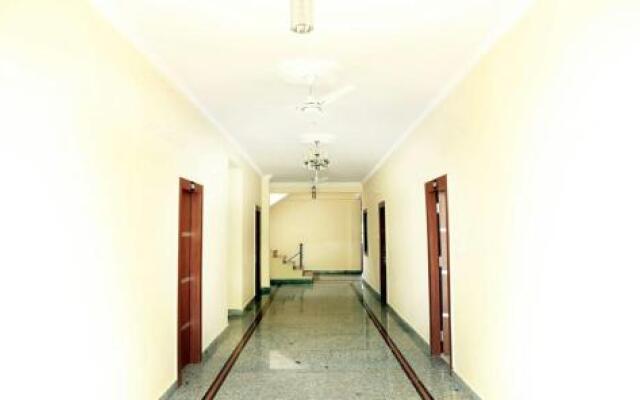 Hotel Shri Narayan palace