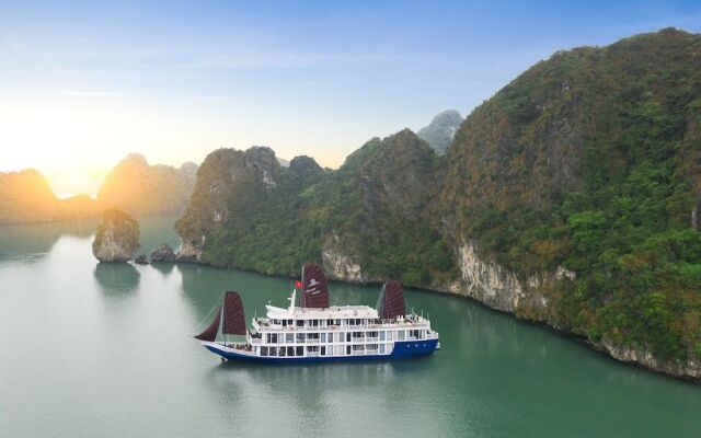 Lapinta Luxury Cruises