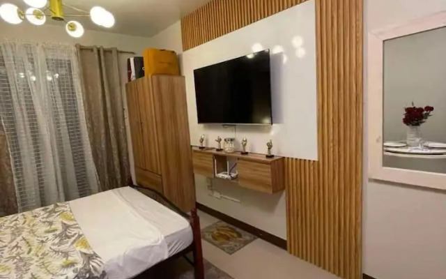 Room in Studio - Luxury Condo-sea View- Near Beach