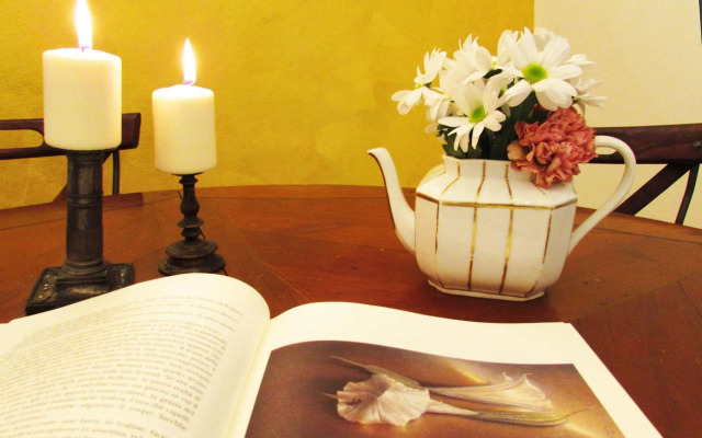 Santonofrio Apartments