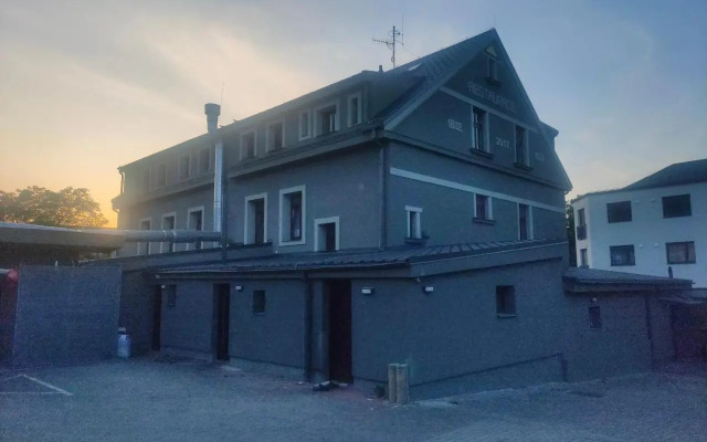 Sun House