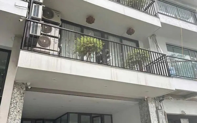 Nine Housing West lake 136 Vu Mien