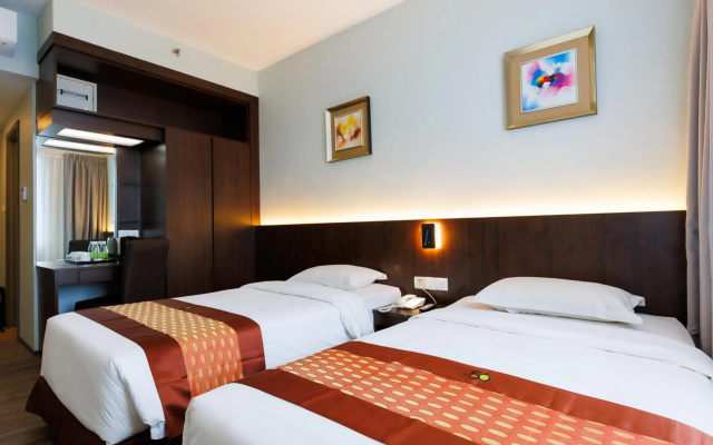 56 Hotel - Image 5