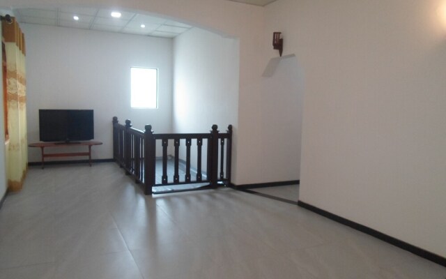 Amada Lake View Homestay