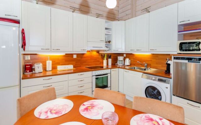 Holiday Home Kolinpilvi
