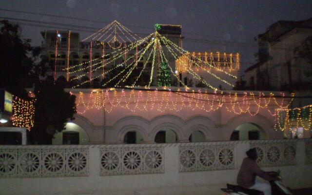 Gandhara Hotel