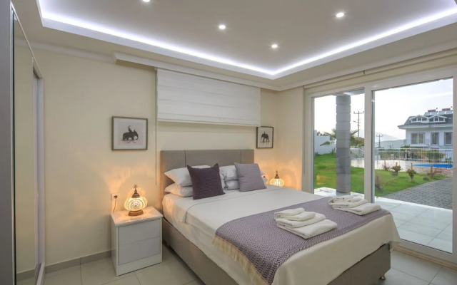 Orka World F1 Apartment