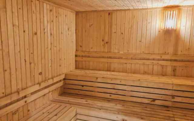 Gold Coast PIK Sea View Apartments by LongeSuites